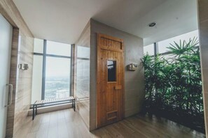 Property amenity - Setia Sky88 Pooltable 3BR Near CIQ/KSL/Midvalley (Johor Bahru)