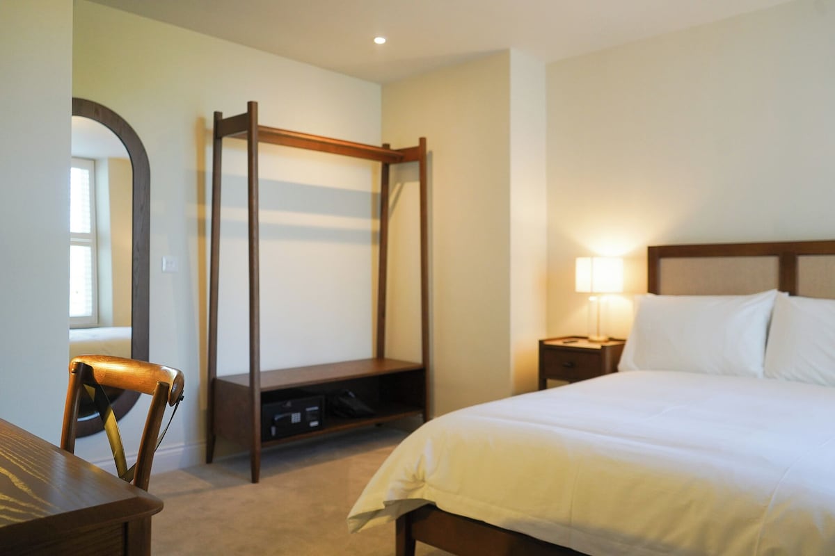Habitación estándar doble | Caja fuerte, wifi gratis, ropa de cama