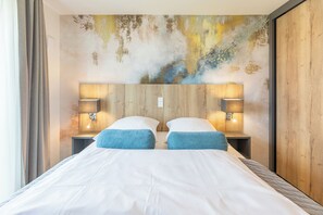 2 bedrooms, desk, free WiFi, bed sheets