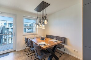 Dining - Vacation apartment Halligwelt de Luxe on Nordstrand for up to 6 people (Nordstrand)