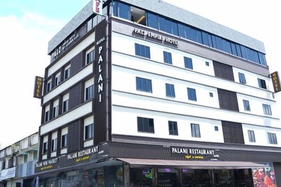 Palz Empire Hotel