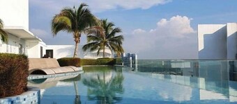 Suria Jaya Shah Alam Padang Jawa