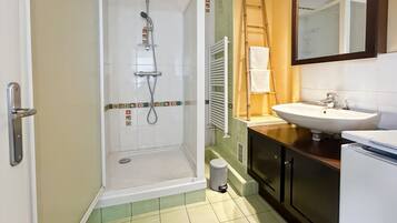 Hair dryer, towels, soap, toilet paper