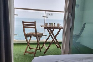 Room - Lighthouse Beach 1504 (Sokcho-si)