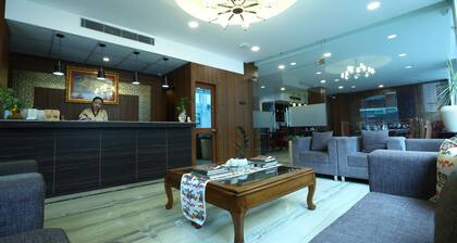 Laughing Lama Hotel Dewaling