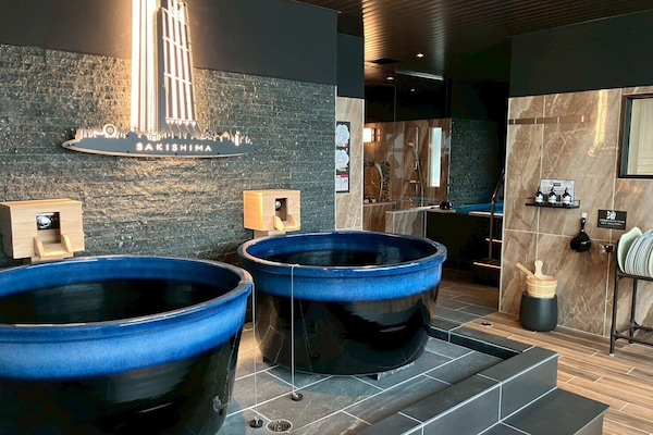 Baño termal público