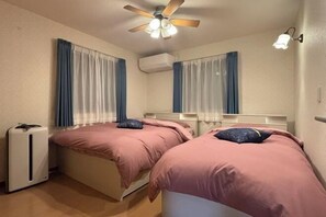 Room - Lapis House 201-2F (Tokyo)