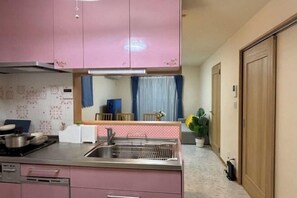 Room - Lapis House 201-2F (Tokyo)