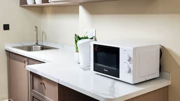 In-room safe, iron/ironing board, free WiFi