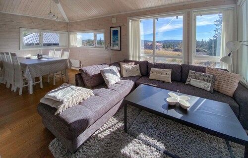 Maison confortable de 3 chambres à Sjusjøen