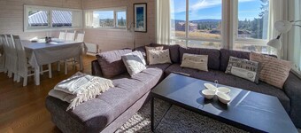 3 bedroom cozy home in Sjusjøen
