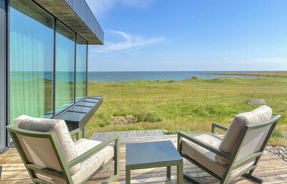 Beautiful home in Borhaug with house sea view