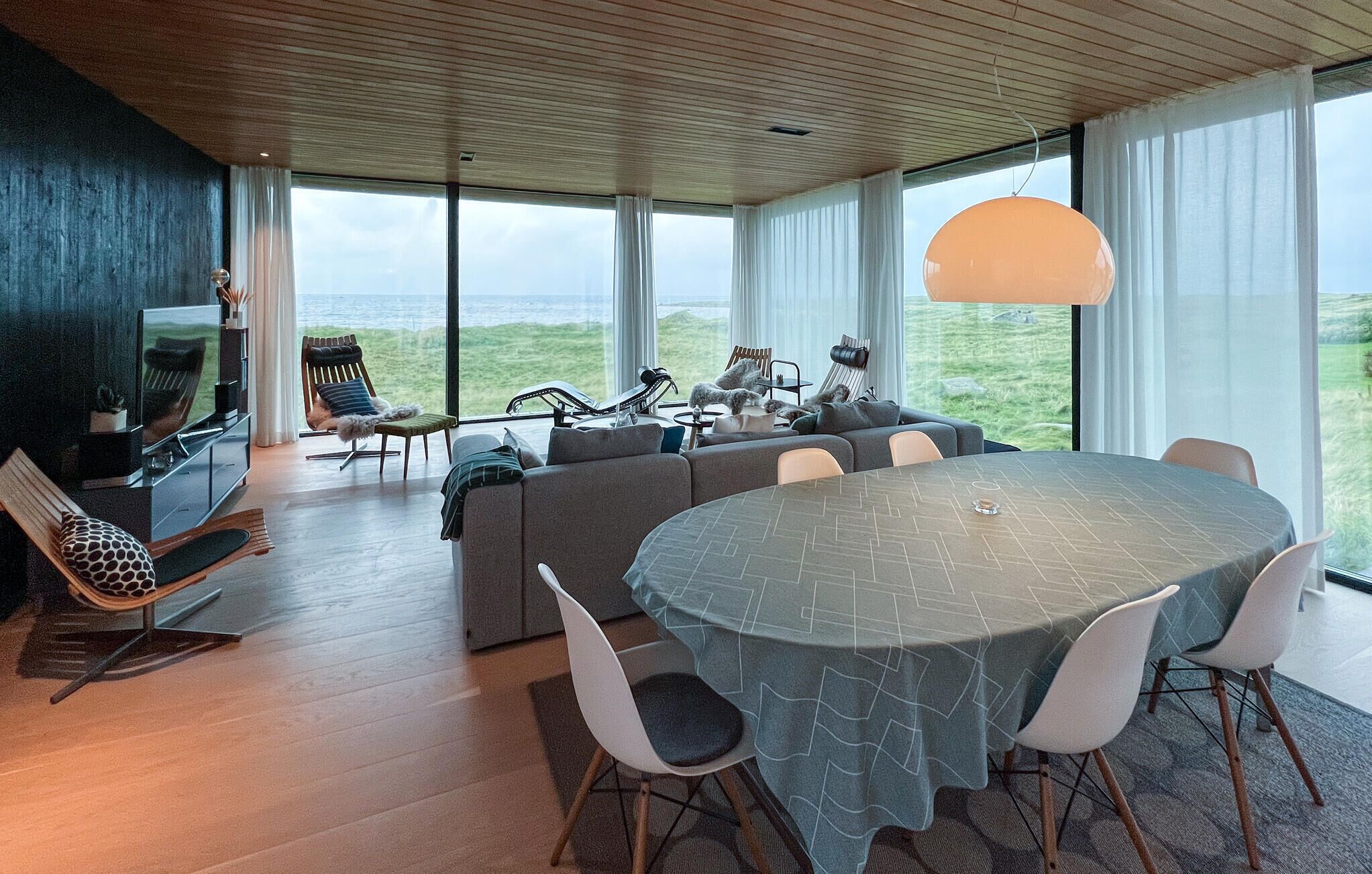 تلفزيون، مدفأة