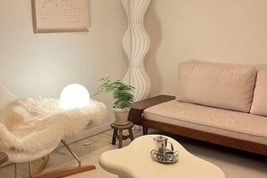 Room - Mon Monde Aewol (Jeju)