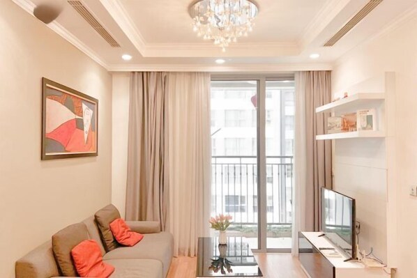 Living area - Serviced Apartment in Times Center (Hanoi)