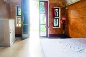 Room - Rejeng Bungalow near Gangga Waterfall Lombok (Genggelang)