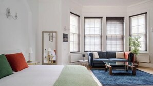 Unclassified image, 5 of 37, button - LONDONERS - Mayfair Serviced Apartments (London)