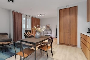Appartement Luxe, vue jardin | Coin séjour