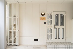 Interior - Aica Tabi-ne (Kanazawa)
