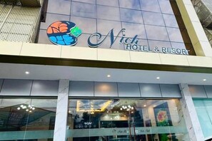 Gambar tidak terklasifikasi, 4 dari 13, tombol