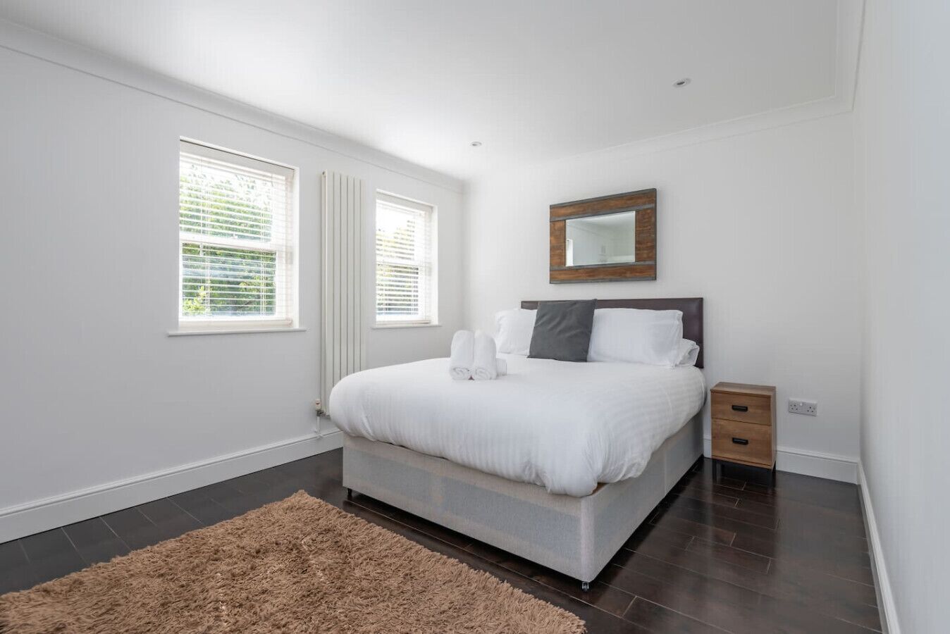 1 bedroom, desk, iron/ironing board, WiFi