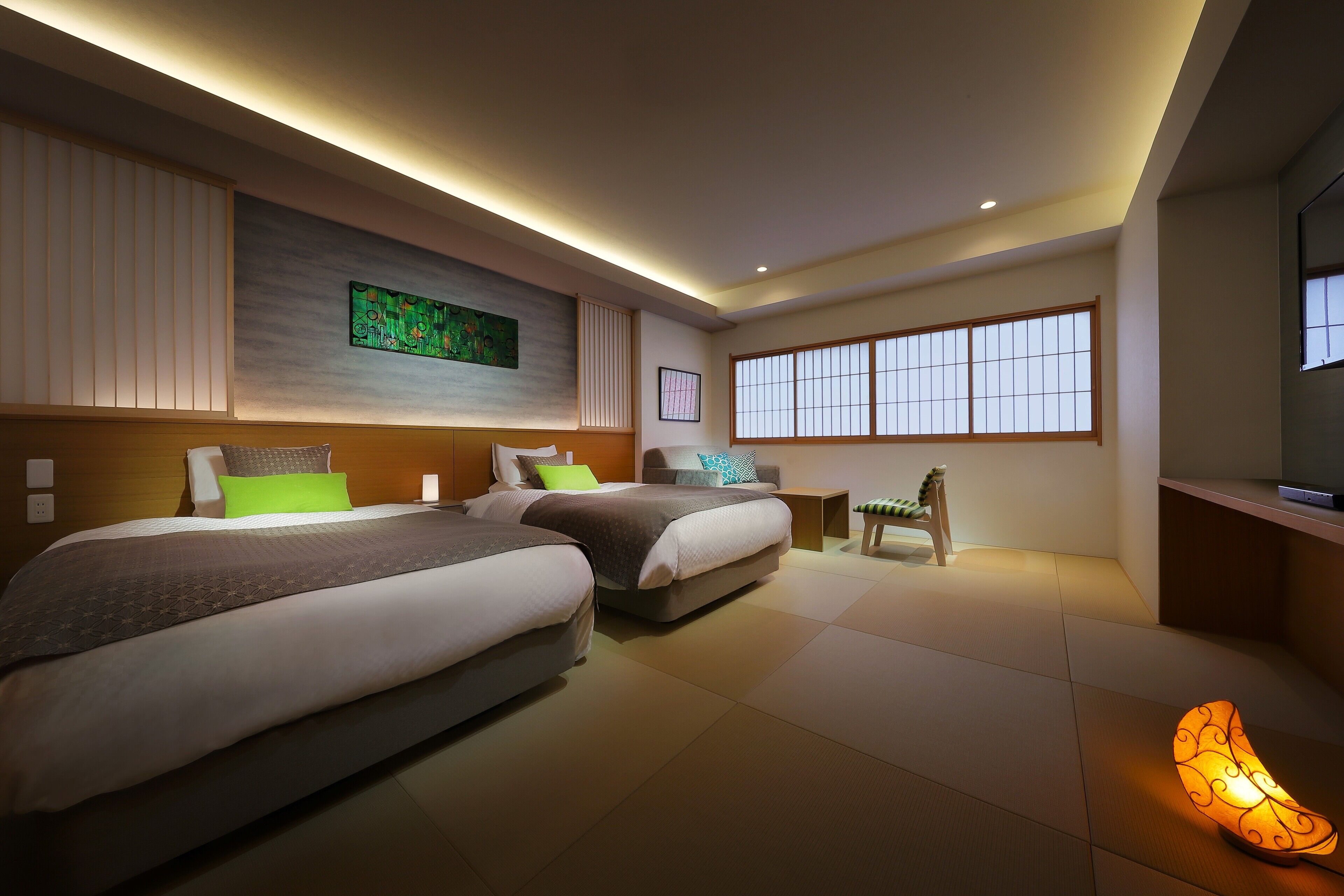 In-room safe, free WiFi