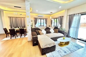 Living area - SwanPP (Hang Dong)