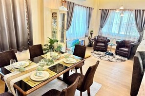 Room - SwanPP (Hang Dong)