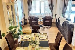 Room - SwanPP (Hang Dong)