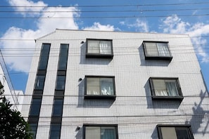 Exterior - LiLi House Tateishi (Tokyo)