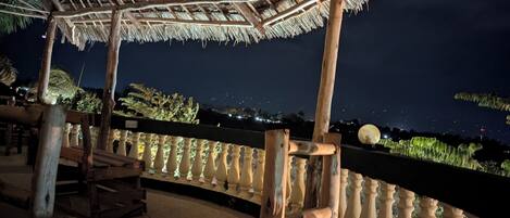 舒適雙人房, 山景 | 露台/庭院