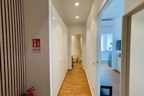 Tabla de planchar con plancha