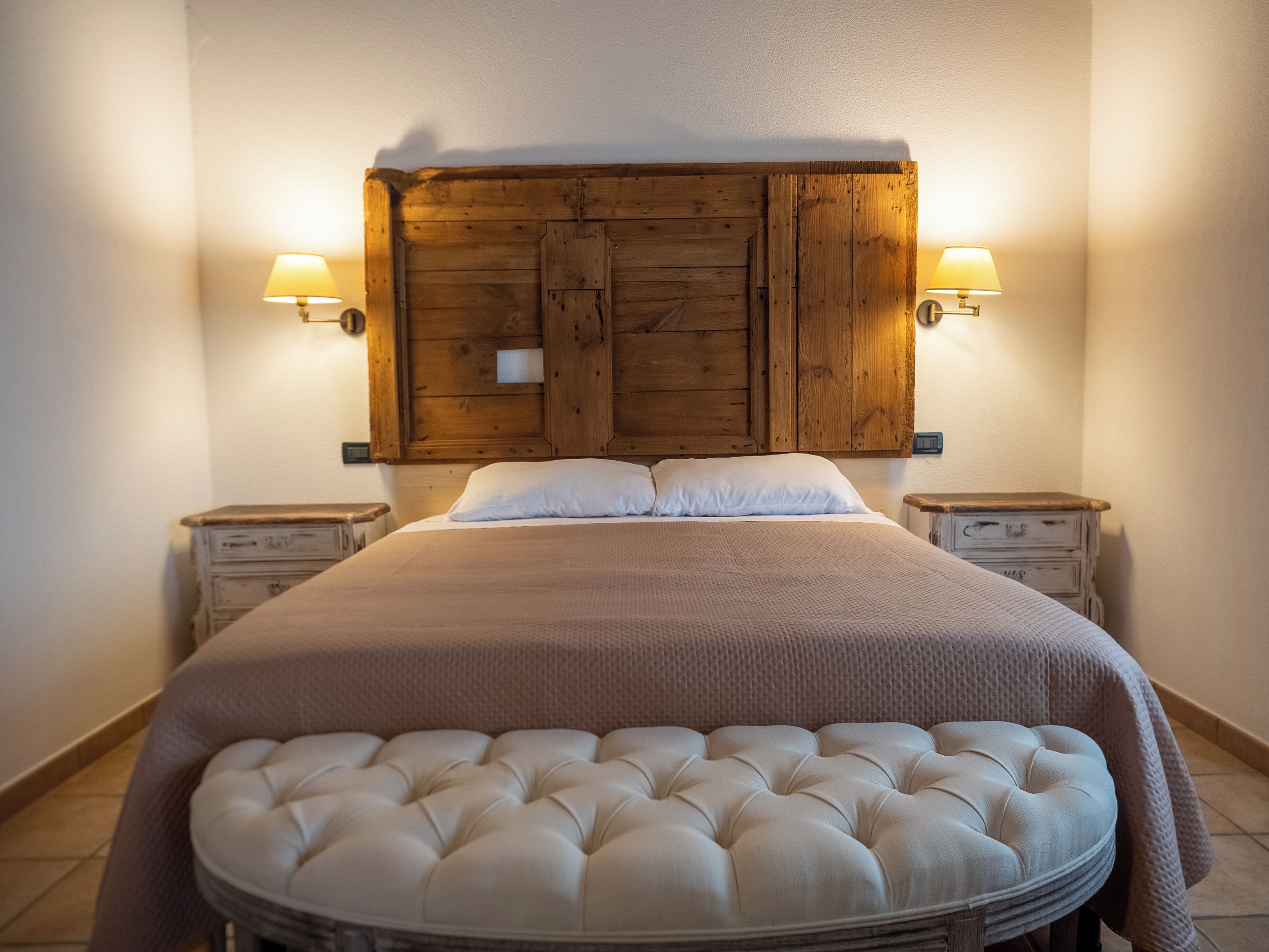 Superior Room, Garden View | Free WiFi, bed sheets