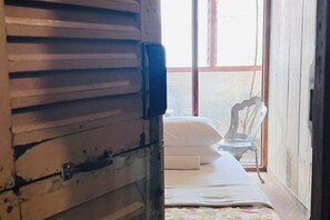 Room - Frenz Republic - SELF CHECK-IN (George Town)