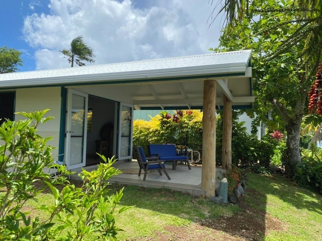 Deluxe Double or Twin Room, Air conditioning, Ocean View | Living area