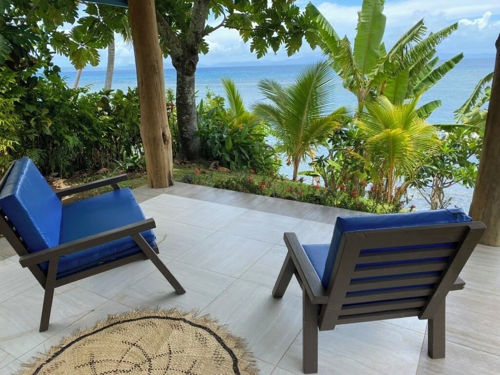 Deluxe Double or Twin Room, Air conditioning, Ocean View | Living area