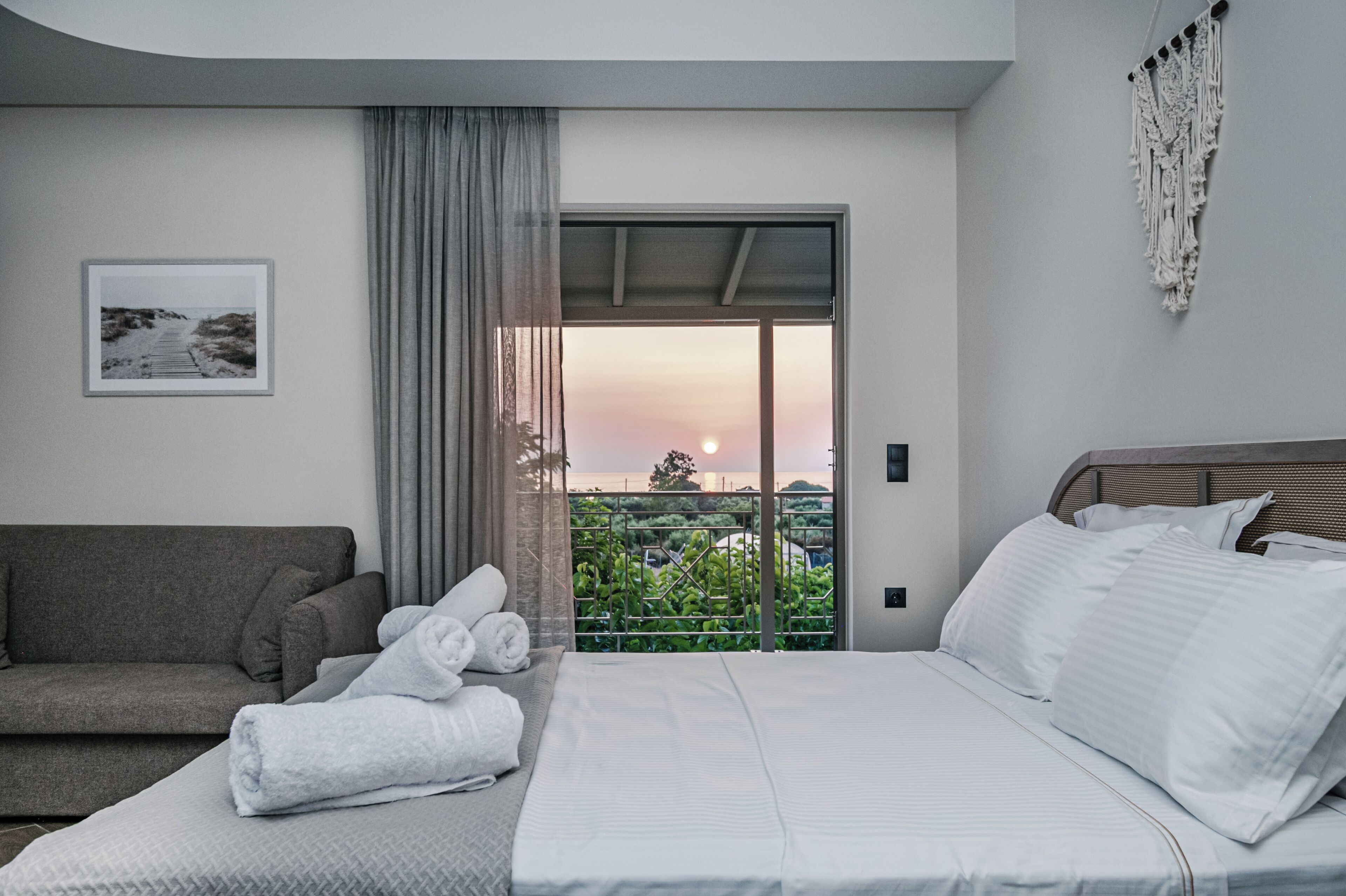 Deluxe Studio, Balcony, Vineyard View | Beach/ocean view