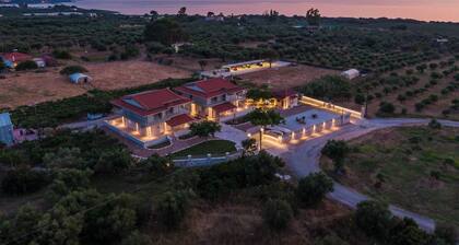 Terra Hélios Suites & Studios