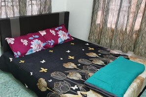 Room - Homestay Che Wan (Kuala Kuantan)