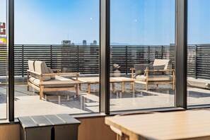 Deluxe Suite with Balcony, Non Smoking | Balcony