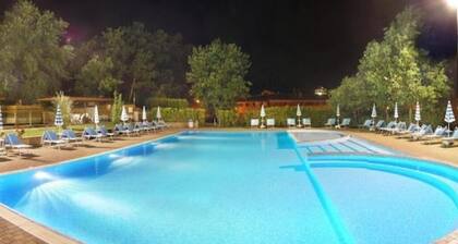 Apartment 21 with 1 Bedroom - Perfect for 4 Travelers