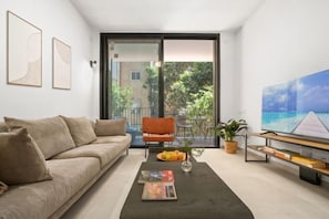 Room - Tel Aviv Old North Stylish Stay by Sea N' Rent (Tel Aviv)