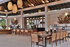 Restaurant - ALTA VISTA BALI MOUNTAIN VILLAS (Wanagiri)