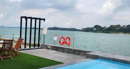 Oceanfront- Laman Green Villa, Port Dickson