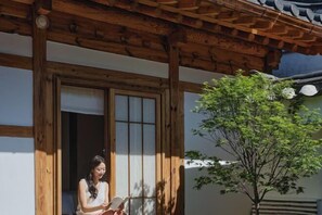 Room - [Staymoire] Seoul Premium Hanok near Anguk Station 5mins (Seoul)