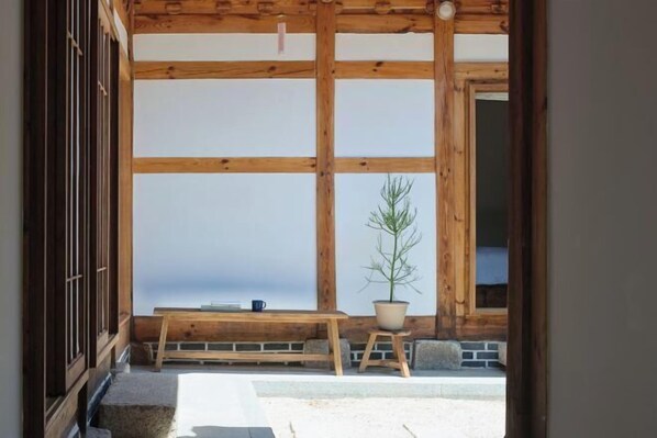 Garden - [Staymoire] Seoul Premium Hanok near Anguk Station 5mins (Seoul)