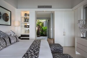 Cots/infant beds - The Headland Villa 1 (Koh Samui)