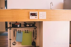 Unclassified image, 5 of 12, button - TokyoPan B&B (Tokyo)
