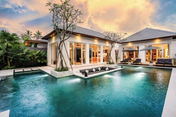 Outdoor pool - Villa Anahata by BaliSuperHost (Bali)
