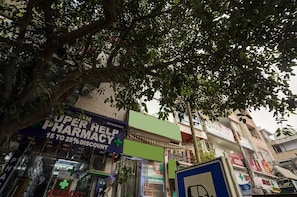 Exterior - SKY Inn by Twamev (New Delhi)